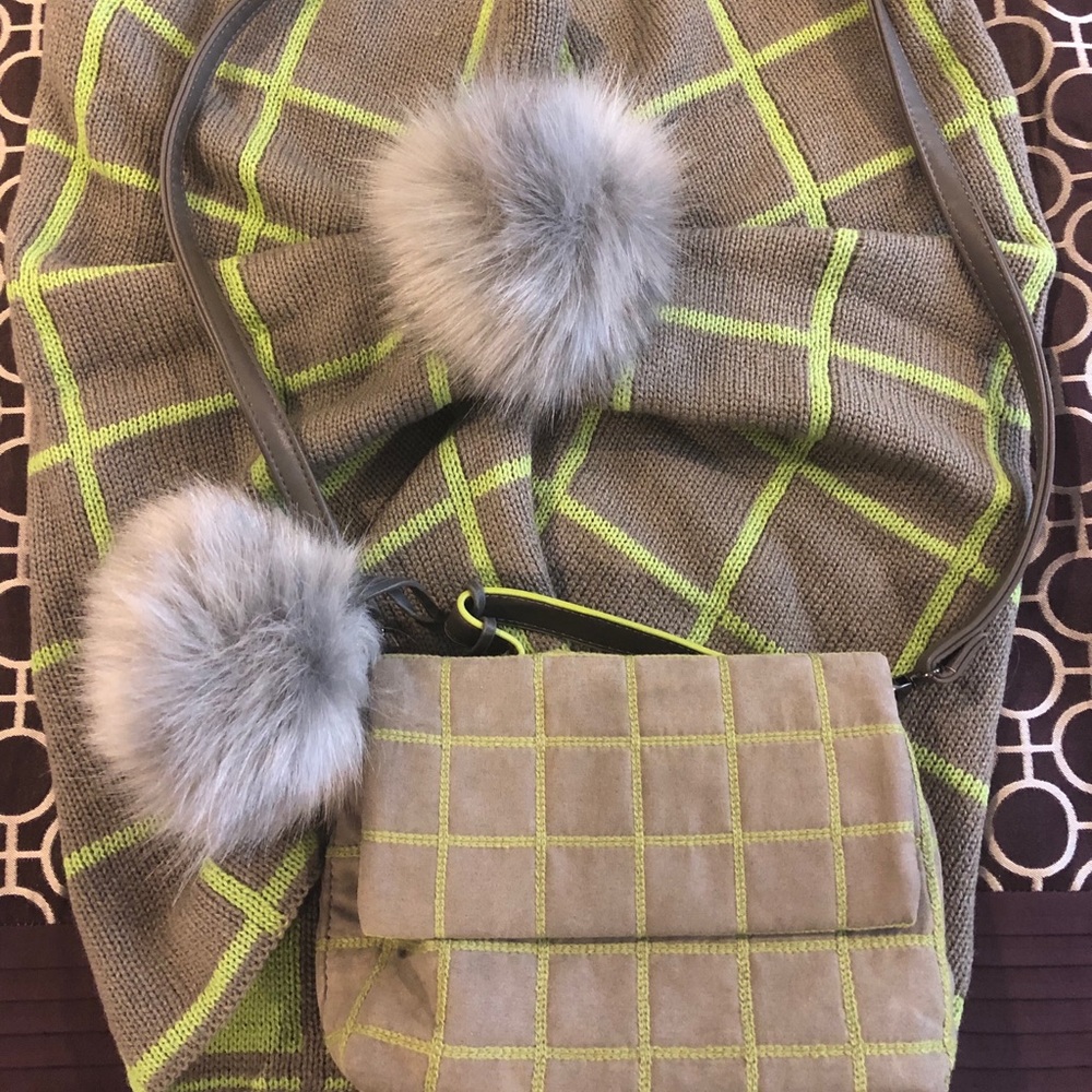 Shawl+handbag combo, made and purchased in Italy